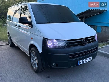Авто Volkswagen Transporter 2004 № 8940705