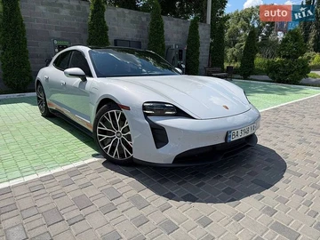 Авто Porsche Taycan Sport Turismo 2022 № 8940905