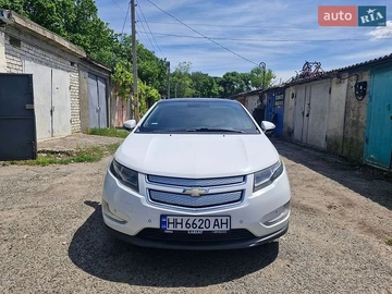 Авто Chevrolet Volt 2011 № 8941140