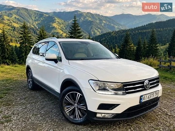 Авто Volkswagen Tiguan 2017 № 8941257