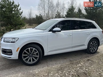Авто Audi Q7 2017 № 8941264