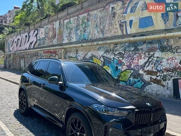 Авто BMW X5 2024 № 8941372