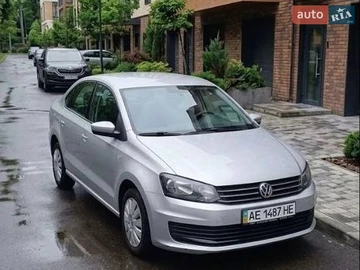 Авто Volkswagen Polo 2012 № 8941583