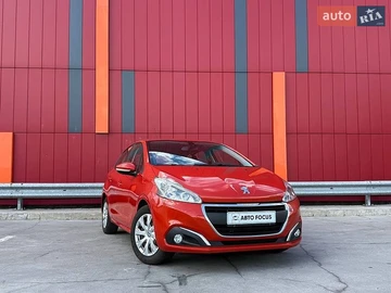 Авто Peugeot 208 2017 № 8941601