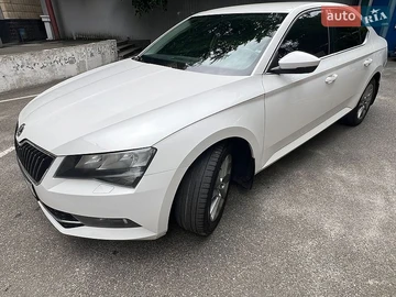 Авто Skoda Superb 2016 № 8941702