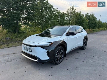 Авто Toyota Bz4X 2024 № 8941833