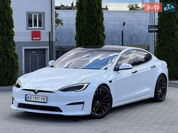 Авто Tesla Model S 2022 № 8941916