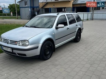 Авто Volkswagen Golf 2003 № 8942004