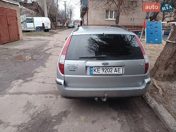 Авто Ford Mondeo 2004 № 8942007
