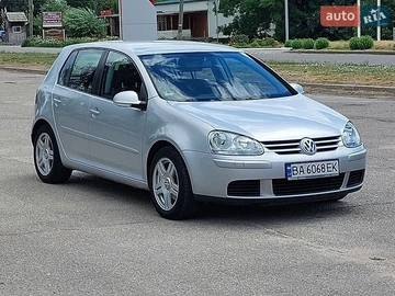 Авто Volkswagen Golf 2005 № 8942067