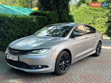 Авто Chrysler 200 2015 № 8942211