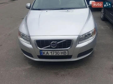 Авто Volvo V70 2011 № 8942216