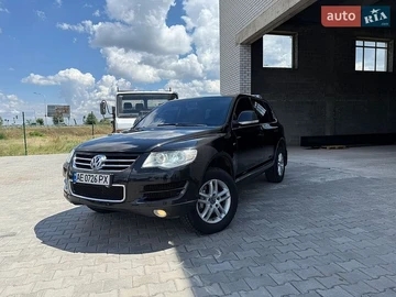 Авто Volkswagen Touareg 2008 № 8942226