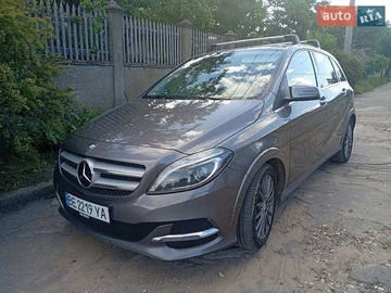 Авто Mercedes B-Class 2016 № 8942308