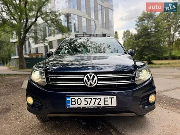 Авто Volkswagen Tiguan 2017 № 8942406