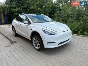 Авто Tesla Model Y 2021 № 8942413