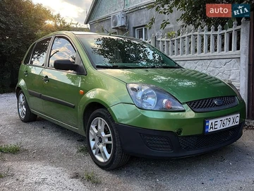 Авто Ford Fiesta 2006 № 8942647