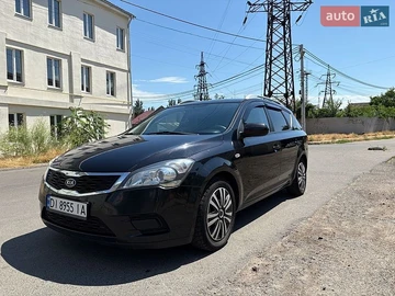 Авто KIA Ceed 2010 № 8942828