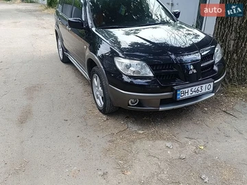 Авто Mitsubishi Outlander 2005 № 8942848