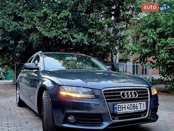 Авто Audi A4 2009 № 8942874