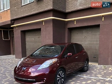 Авто Nissan Leaf 2016 № 8942886