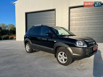 Авто Hyundai Tucson 2009 № 8942939