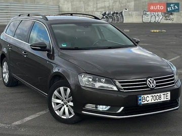 Авто Volkswagen Passat 2012 № 8942969