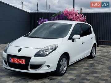 Авто Renault Scenic 2009 № 8943078