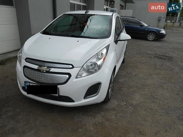 Авто Chevrolet Spark Ev 2015 № 8943081
