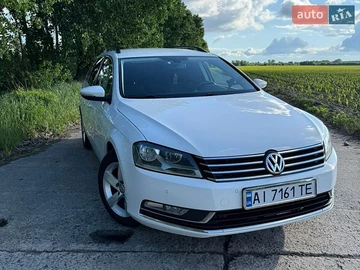 Авто Volkswagen Passat 2013 № 8943090