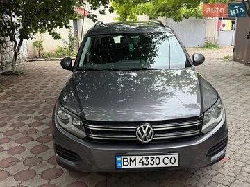 Авто Volkswagen Tiguan 2015 № 8943091