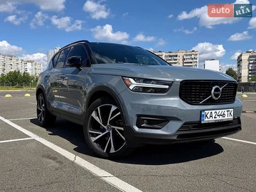 Авто Volvo Xc40 2020 № 8943104