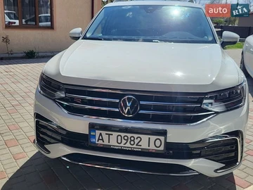 Авто Volkswagen Tiguan 2023 № 8943108