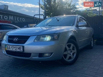 Авто Hyundai Sonata 2005 № 8943149