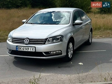 Авто Volkswagen Passat 2014 № 8943198