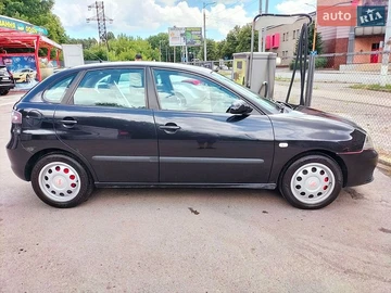 Авто SEAT Ibiza 2006 № 8943232
