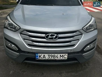 Авто Hyundai Santa Fe 2013 № 8943460