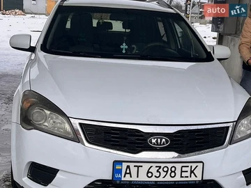 Авто KIA Ceed 2011 № 8943525