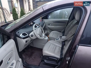 Авто Renault Scenic 2009 № 8943529