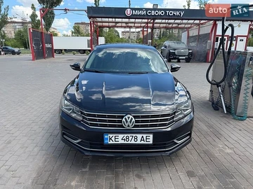 Авто Volkswagen Passat 2017 № 8943557