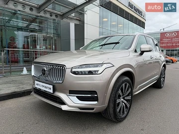 Авто Volvo Xc90 2023 № 8943695