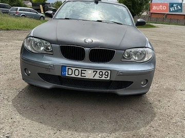 Авто BMW 1 Series 2004 № 8943780