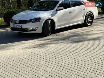 Авто Volkswagen Passat 2013 № 8943911