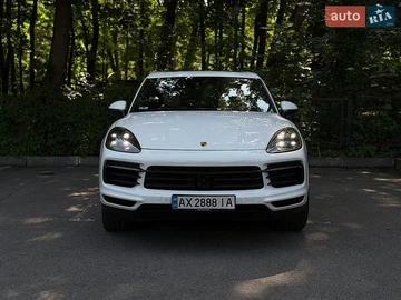 Авто Porsche Cayenne 2019 № 8944130