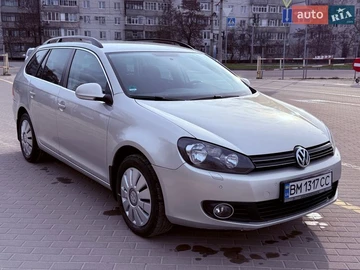 Авто Volkswagen Golf 2010 № 8944262