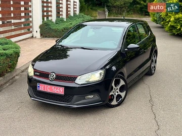 Авто Volkswagen Polo 2011 № 8944326