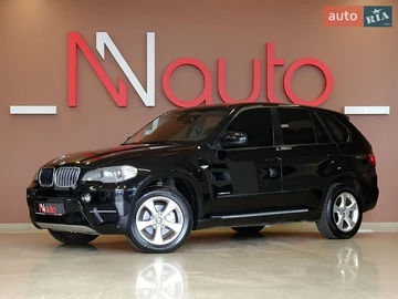 Авто BMW X5 2010 № 8944340