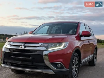 Авто Mitsubishi Outlander 2019 № 8944486
