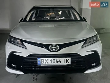 Авто Toyota Camry 2021 № 8944580