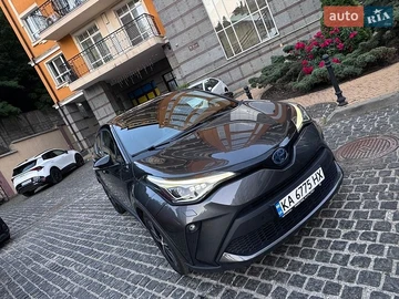 Авто Toyota C-Hr 2022 № 8944583